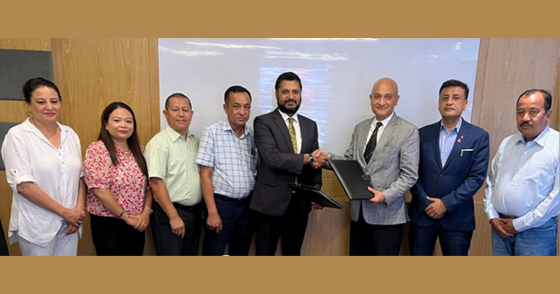 आइपिओ जारी गर्दै होटेल क्राउन इम्पेरियल, बिक्री प्रबन्धकमा लक्ष्मी क्यापिटल